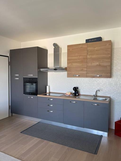 Boulevard Suite Бари Экстерьер фото